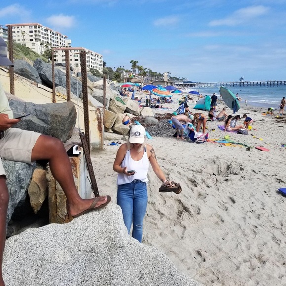 Meet your Posher, Jessica - Picture 5 of 6